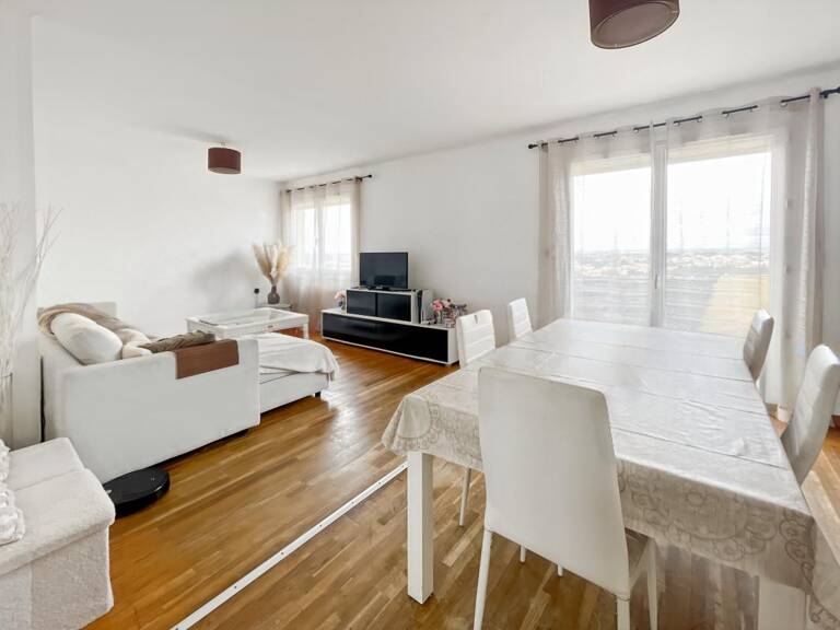 Vendu loué - Belle vue - Trois chambres — photo 1