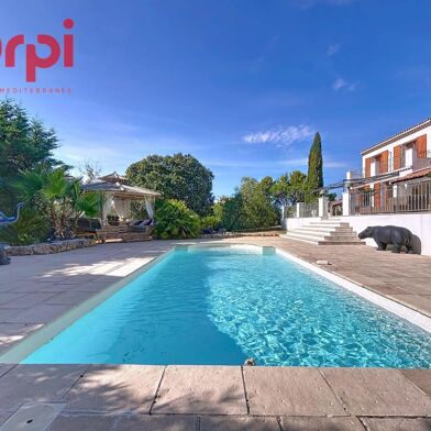 Maison 5 pièces 849000 €