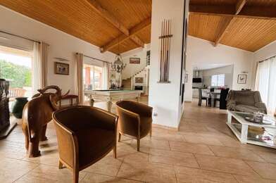 Maison 6 pièces 945000 €