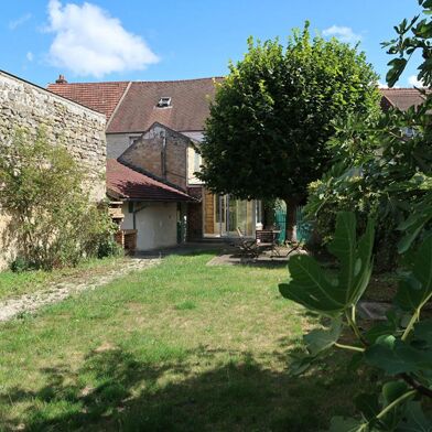 Maison 8 pièces 299000 €