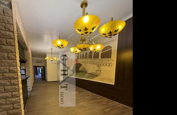Local d'activités de 2190m2 a vendre SAINT DENIS — photo 5