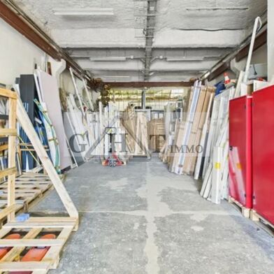 Local industriel  2670 €