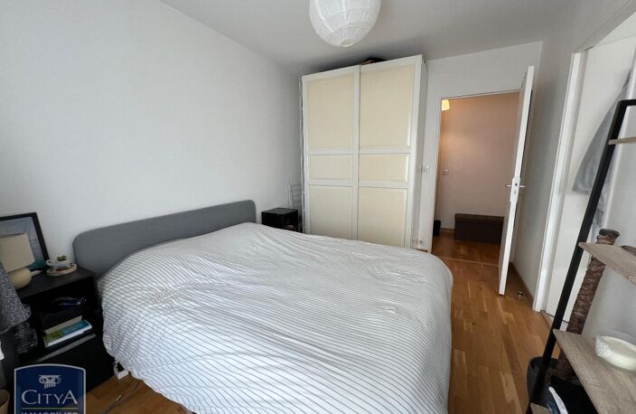 Location appartement 2 pièces 55 m² à Tours (37200) — photo 3