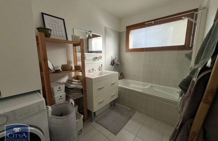 Location appartement 2 pièces 55 m² à Tours (37200) — photo 4