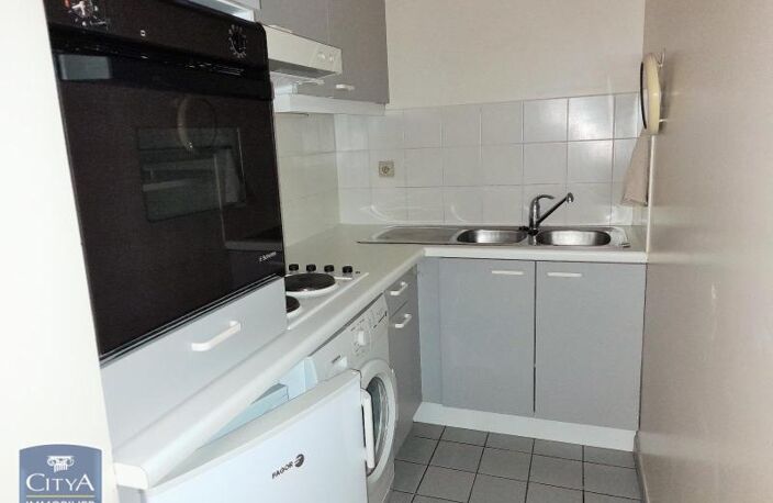 Location appartement 2 pièces 56 m² à Tours (37000) — photo 3