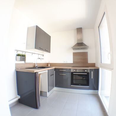 Appartement 1 pièces 710 €