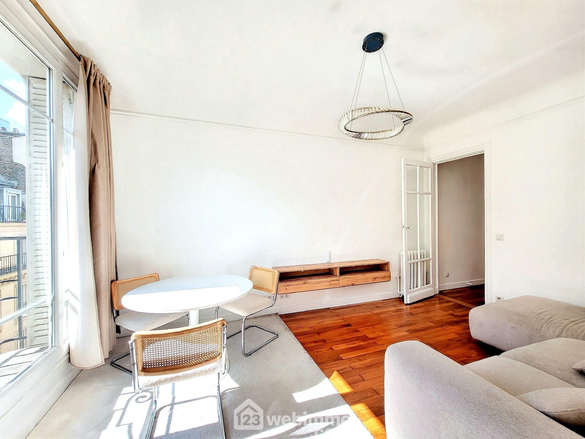 Appartement - 40.2m² - Paris