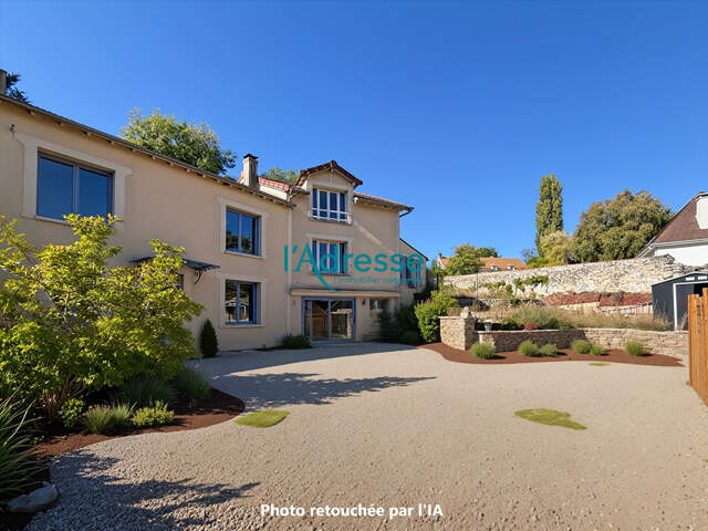 Jolie propriété  de 197m² en coeur de village — photo du bien