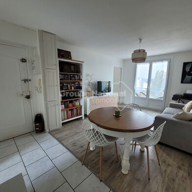 Appartement 4 pièces 159000 €