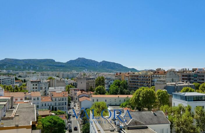 Carré d’or- Appartement d’exception en dernier étage avec terras — photo 2