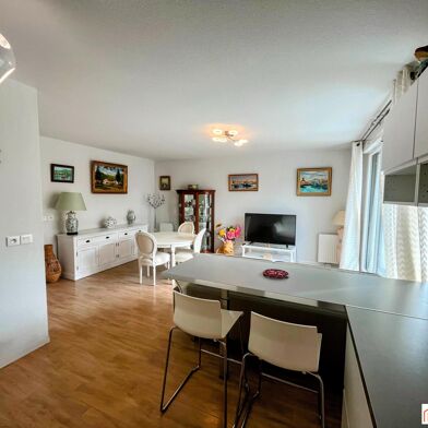 Appartement 3 pièces 174000 €