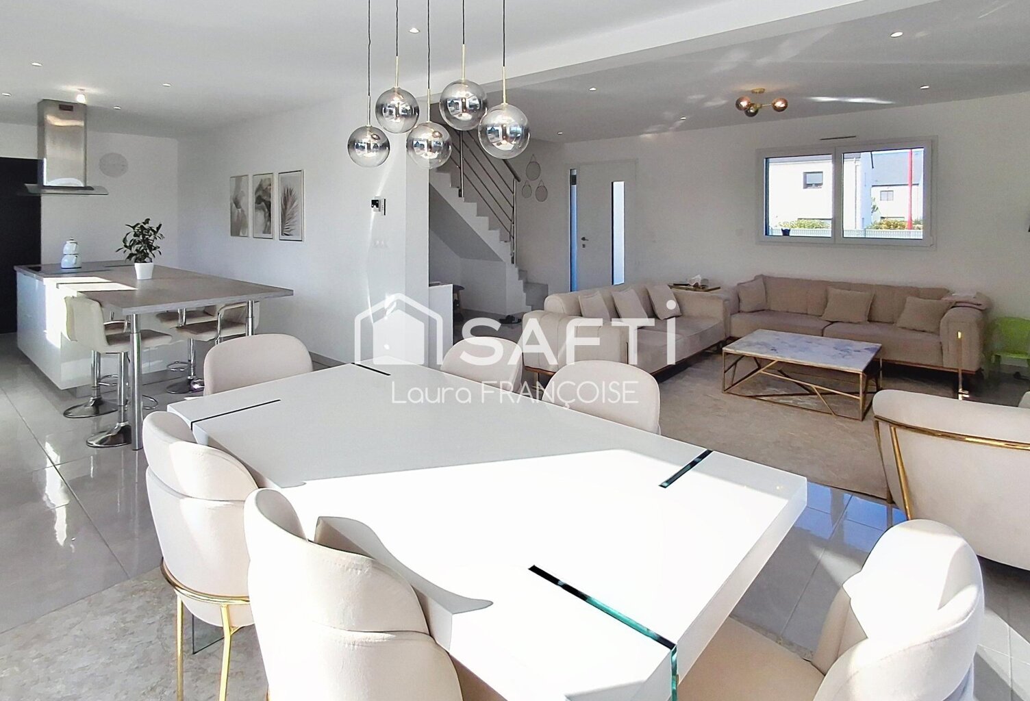 Maison de 140 m2 4 chambres, 2 suites parentales — photo 1