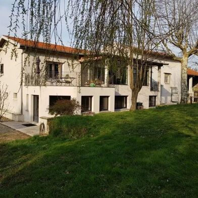 Maison 12 pièces 1200000 €