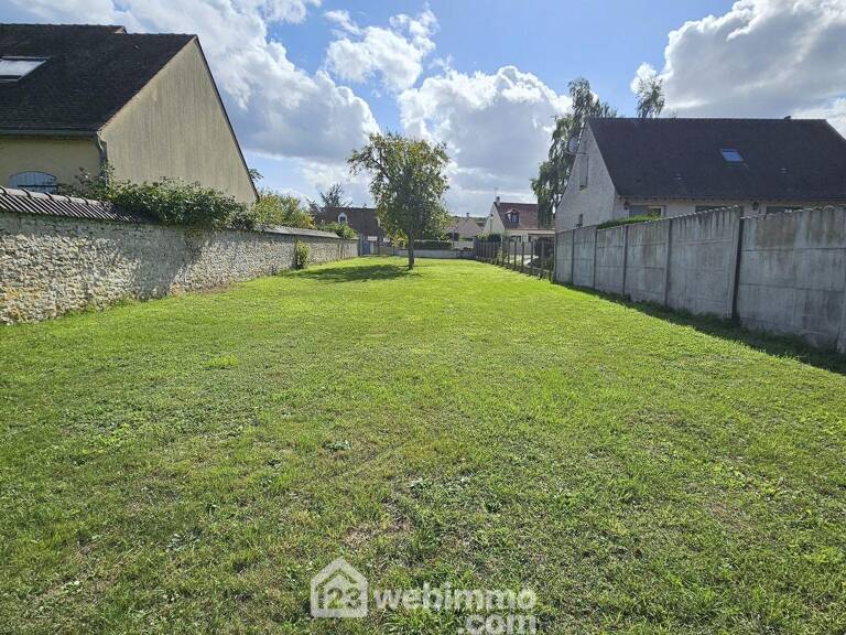 Terrain constructible - 510m² - Vayres-sur-Essonne — photo 1
