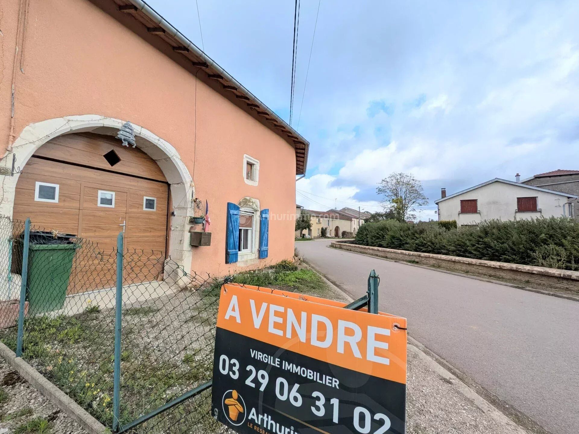 Maison 3 pièces 65 m² · à Aouze · 65 m² · 33 000 €