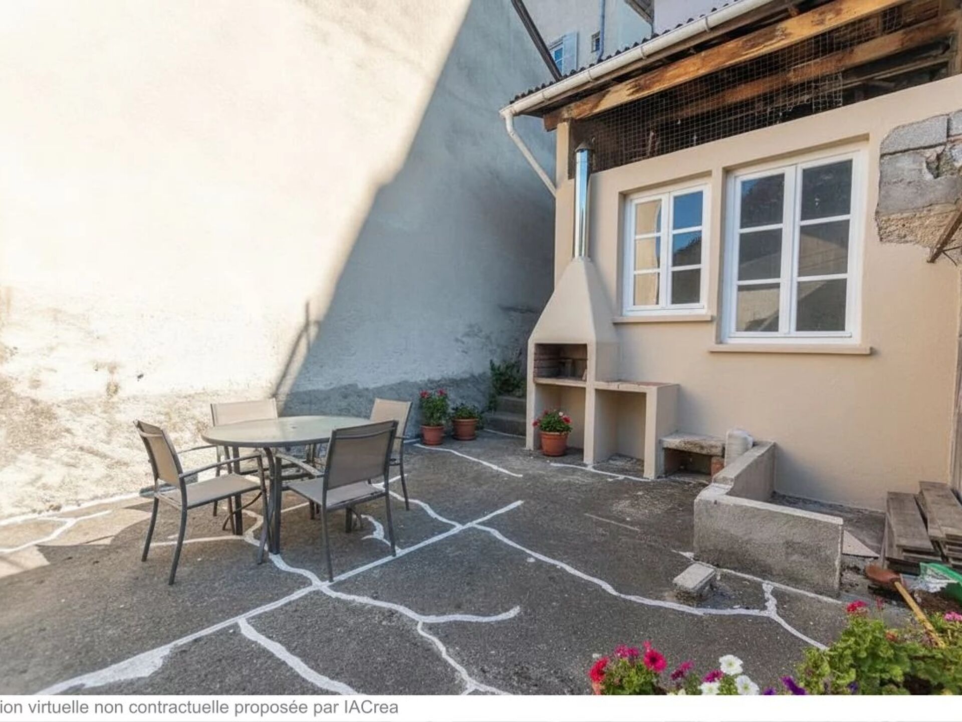Maison 6 pièces 97 m² · à Thiers · 97 m² · 43 490 €