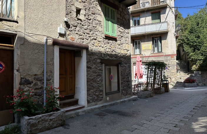Local commercial avec appartement annexe  à vendre BELVEDERE — photo 2