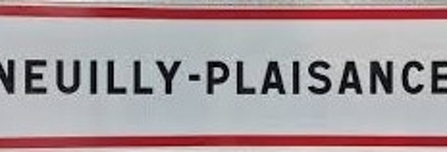 Garage  1873 m² à vendre à Neuilly-Plaisance (93360)