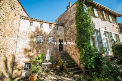 Maison 10 pièces 497000 €