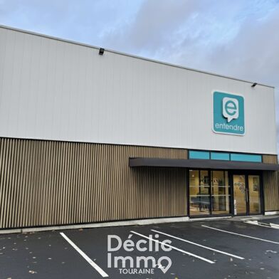 Bureau 1 pièces 648 €