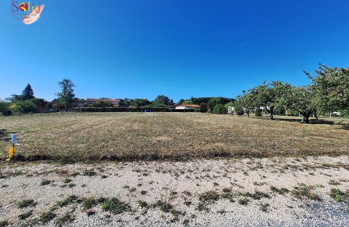 Vente terrain  967 m² Salignac-sur-Charente (17800) — photo 2