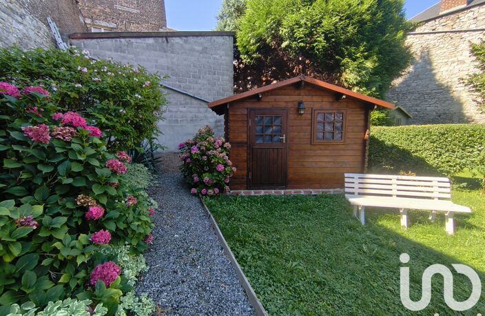 Vente Maison/villa 8 pièces — photo 2