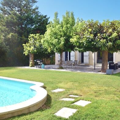 Maison 9 pièces 569000 €