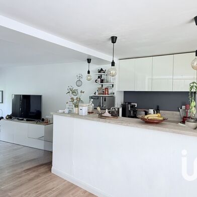 Appartement 4 pièces 259000 €