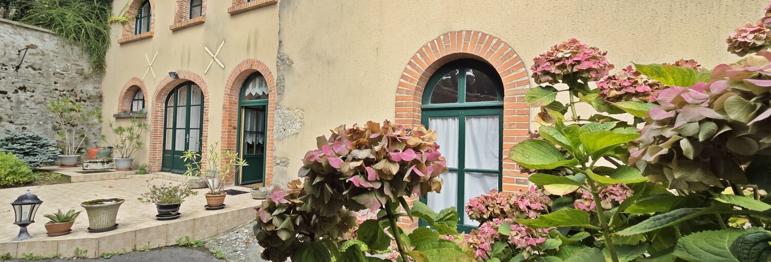 Maison 6 Pièces 159 m² à vendre à Pouzauges (85700)