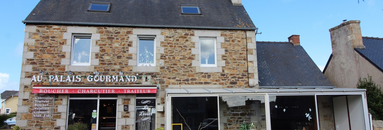 Immeuble  200 m² à vendre à Trélévern (22660)