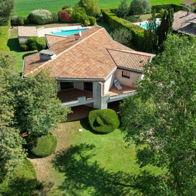 Maison 5 pièces 490000 €