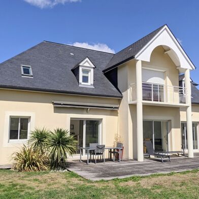 Maison 7 pièces 392000 €