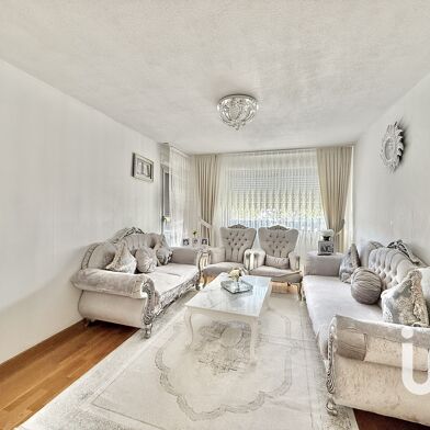 Appartement 4 pièces 129000 €