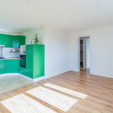 Appartement 4 pièces 312400 €