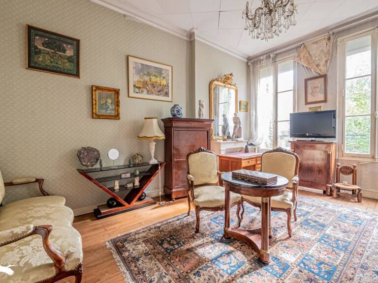 Maison en pierre de 5 pièces principales — photo 1