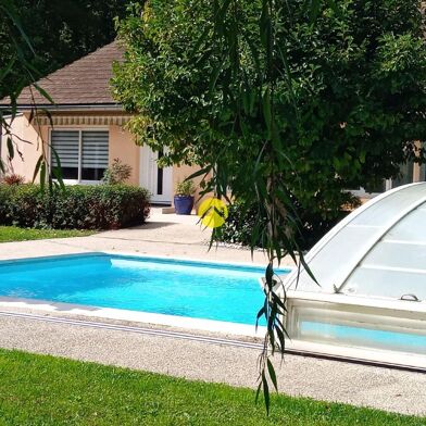 Maison 6 pièces 349000 €