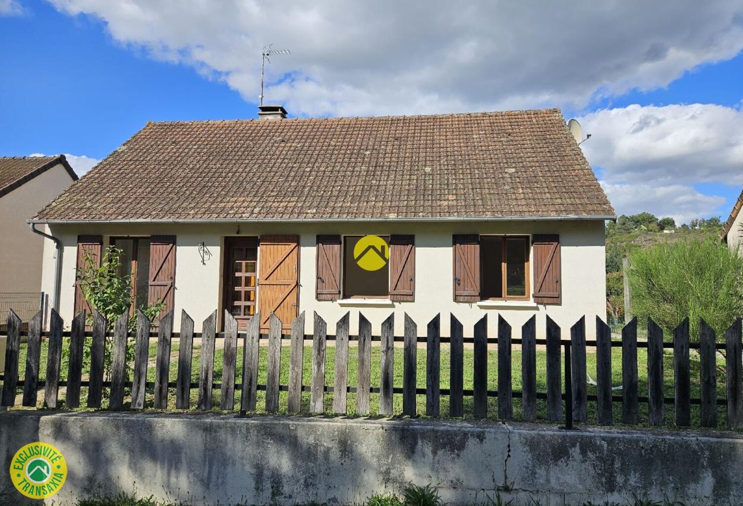MAISON FAMILIALE — photo 1