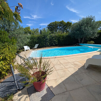 Maison 7 pièces 595000 €