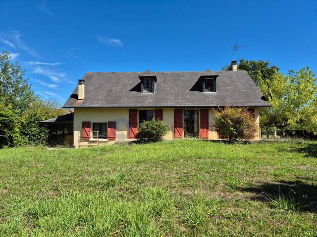 Maison à vendre Saint-Goin — photo du bien