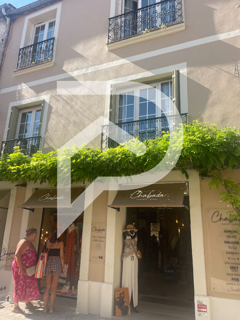 Immeuble  T12 à vendre Aigues-Mortes 30220