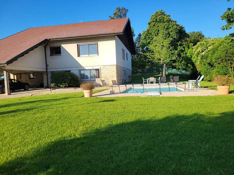 Maison  9 pièce(s) 300 m2 — photo 1