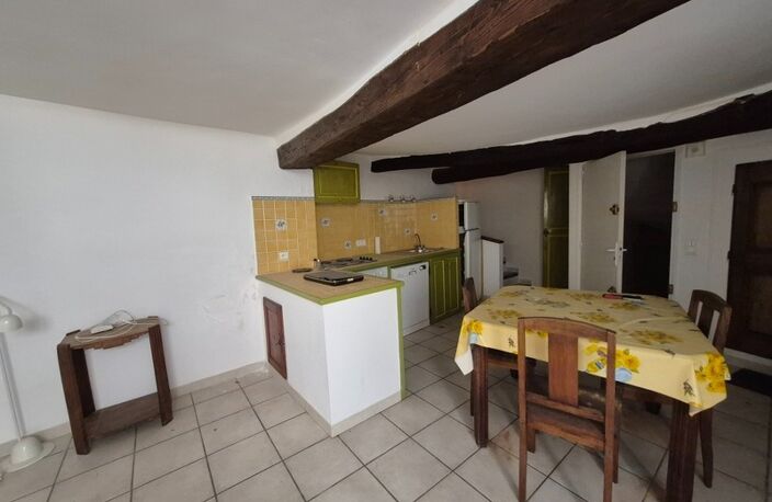 Appartement à vendre type 3 avec débarras et cave- BARGEMON (83). 90 000 € — photo 2