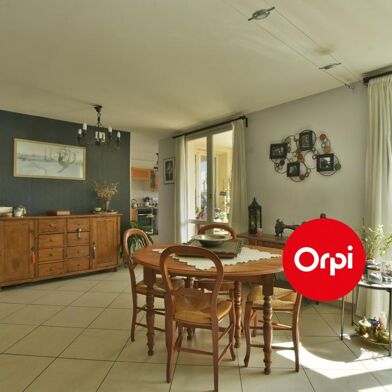 Appartement 4 pièces 229000 €