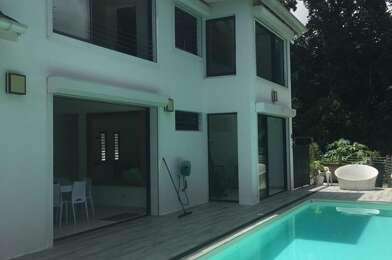 Maison 5 pièces 748000 €