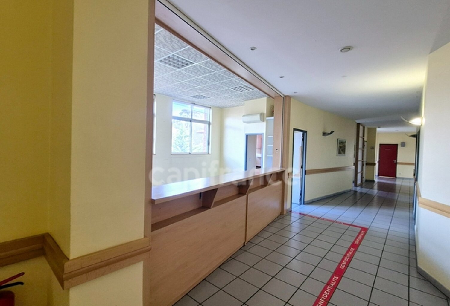 Réelle Opportunité en exclusivité – Baisse de Prix ! Locaux / Bureaux à Tarbes — photo 1