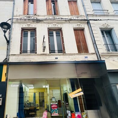 Immeuble  245000 €