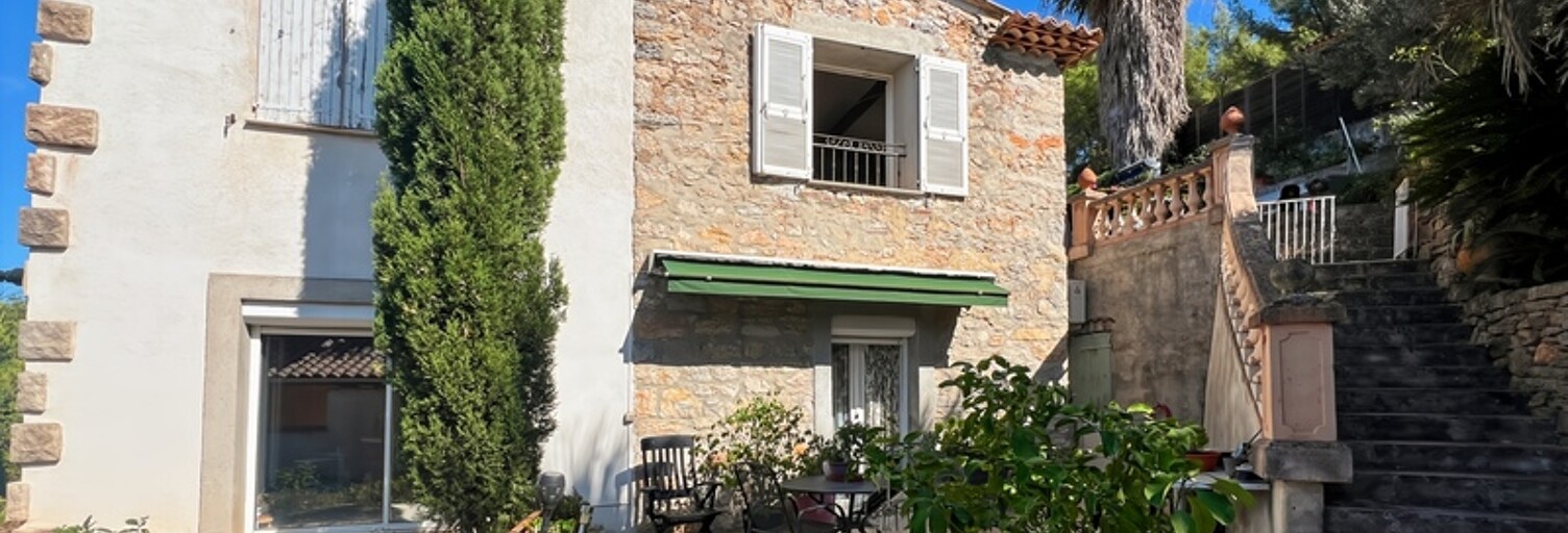 Maison 6 Pièces 201 m² à vendre à Hyères (83400)