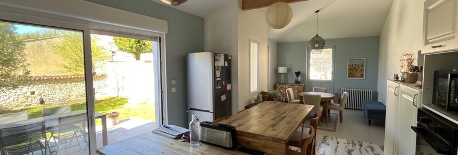 Maison 5 Pièces 115 m² à vendre à Saint-Jean-d'Angély (17400)