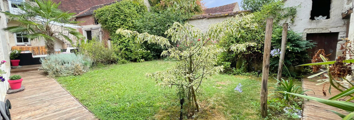 Maison 7 Pièces 138 m² à vendre à Charmoy (89400)