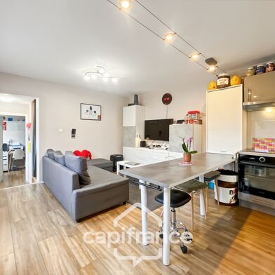 Appartement 4 pièces 192000 €